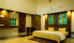 Cozy Interior with Wooden Decor Dandeli resort